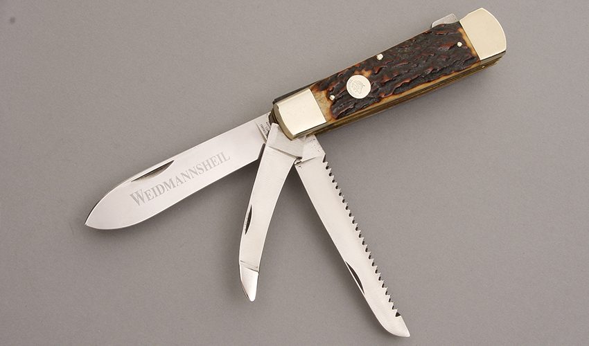 Weidmannsheil Knives Folding Hunter with Stag Handle Scales handle material - Obverse Side - Item #KLC07638