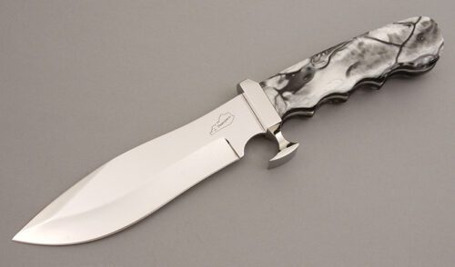 Jim Thompson Fighter with Black & Gray Acrylic Scales handle material - Obverse Side - Item #KLC08034