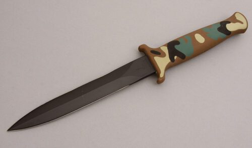 Gerber Knives Guardian II with Cast Aluminum handle material - Obverse Side - Item #KLC08047