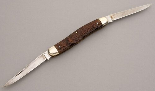 Remington Knives 4593 Muskrat with Jigged Bone Scales handle material - Obverse Side - Item #KLC08090