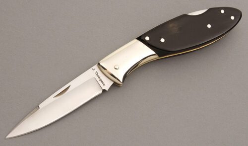Jim Thompson Lockback with Buffalo Horn Scales handle material - Obverse Side - Item #KLC08177