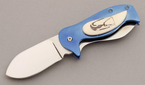 Boyd Ashworth Medium Penguin Linerlock with Blue Anodized Titanium Frame handle material - Obverse Side - Item #KLC08406