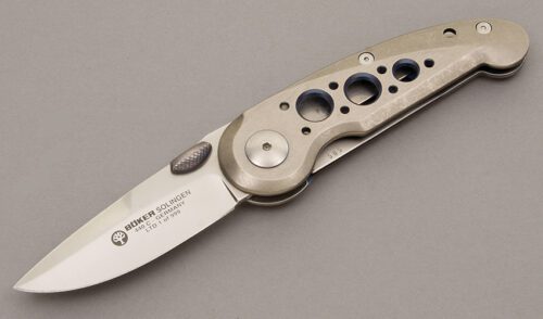 Boker Knives Stellar Linerlock with Titanium Frame handle material - Obverse Side - Item #KLC08678