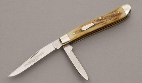 Schatt & Morgan Reverse Peanut with Sambar Stag handle material - Obverse Side - Item #KLC08680