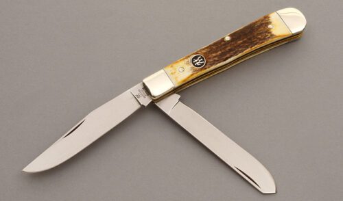 Henckels Knives Trapper with Stag Scales handle material - Obverse Side - Item #KLC08725
