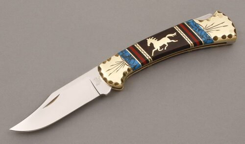 Buck/Yellowhorse 112 Lockback with Desert Ironwood handle material - Obverse Side - Item #KLC08789