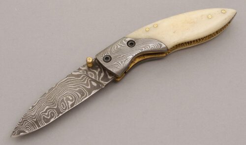 Unknown Maker Damascus Linerlock with Smooth Bone Scales handle material - Obverse Side - Item #KLC08982