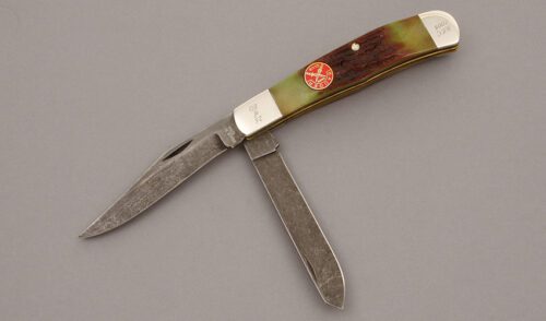 Bear & Son Cutlery 2006 Badger Knife Club Trapper with Green Bone Stag Scales handle material - Obverse Side - Item #KLC09008