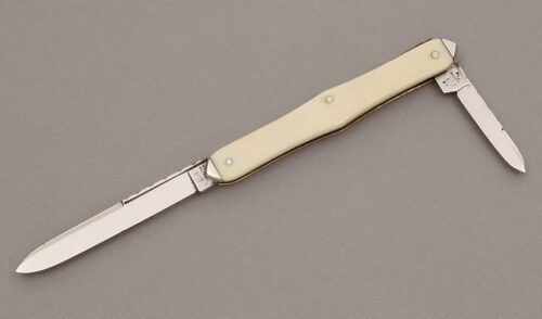 Johnson Western Works Gents Pen Knife with Antique Ivory Handle Scales handle material - Obverse Side - Item #KLC09016