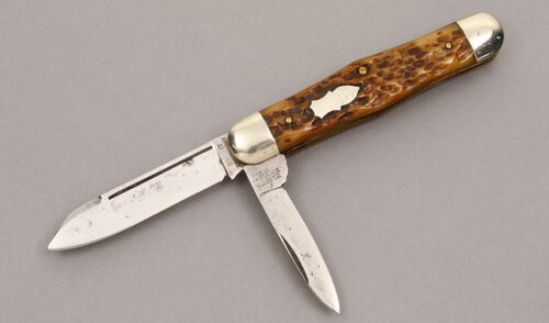 Dwight Divine & Sons Swell Center Jack with Jigged Bone Handle Scales handle material - Obverse Side - Item #KLC09077