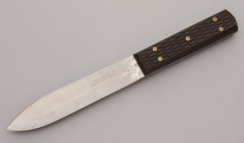 J. Russell & Co. Hunter with Wood Handle Scales handle material - Obverse Side - Item #KLC09207