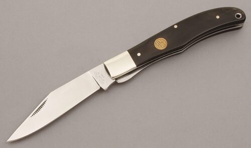 Canal Street Cutlery Linerlock Folding Hunter with Buffalo Horn Scales handle material - Obverse Side - Item #KLC09401