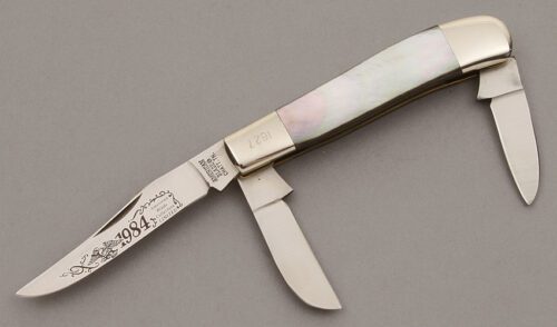 American Blade Collectors Asso 1984 American Blade Collectors with Black Lip Pearl Scales handle material - Obverse Side - Item #KLC09447