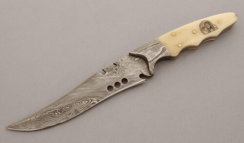 Unknown Maker Fighter with Smooth Bone Scales handle material - Obverse Side - Item #KLC09601