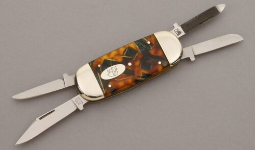 Bulldog Knives Baby Elephant Toenail with Amber & Green Feather Pattern handle material - Obverse Side - Item #KLC09721