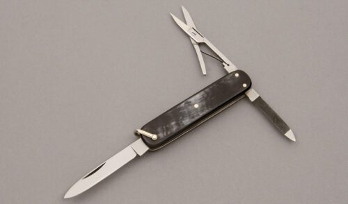 Hen & Rooster Lobster Pen Knife with Buffalo Horn Scales handle material - Obverse Side - Item #KLC09910