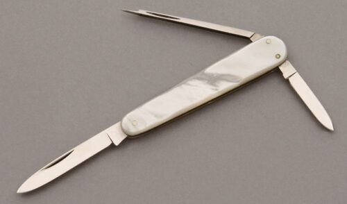 Hen & Rooster Lobster Pen Knife with Mother of Pearl Handles handle material - Obverse Side - Item #KLC09926