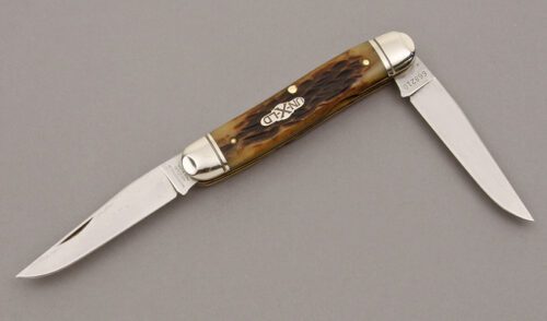 Great Eastern Cutlery Muskrat with Jigged Bone Scales handle material - Obverse Side - Item #KLC09938