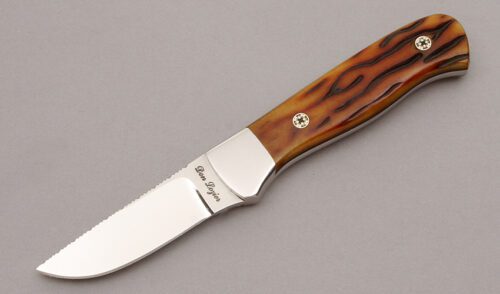 Don Lozier Small Hunter with Worm Wood Jigged Bone Scales handle material - Obverse Side - Item #KLC10003