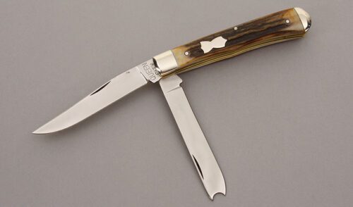 Queen Cutlery Trapper/Razor Knife with Burnt Stag Handle Scales handle material - Obverse Side - Item #KLC10173