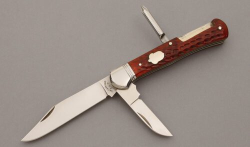 Cattaraugus Cutlery FH-3 Folder with Red-Brown Jigged Bone Scales handle material - Obverse Side - Item #KLC10218