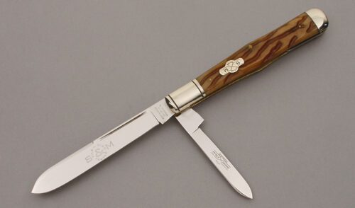 Schatt & Morgan 042262 Slim Coke Bottle with Worm Grooved Jigged Bone handle material - Obverse Side - Item #KLC10235