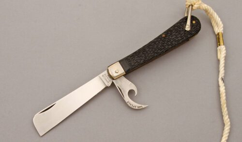 Camillus Cutlery S702 Sailors Knife with Jigged Delrin Handle Scales handle material - Obverse Side - Item #KLC10288