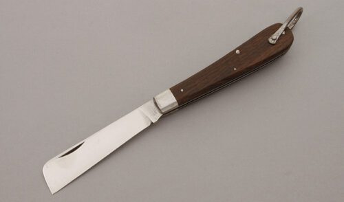 Camillus Cutlery Sailors Knife with Jigged Rosewood Handle Scales handle material - Obverse Side - Item #KLC10289