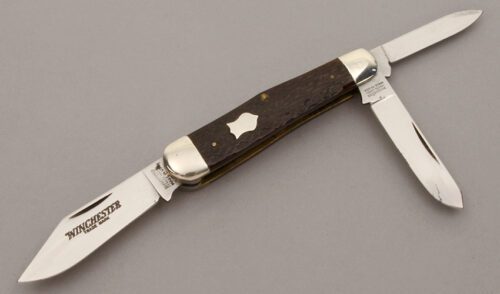 Winchester Knives Model 3904 Whittler with Jigged Bone Handle Scales handle material - Obverse Side - Item #KLC10354