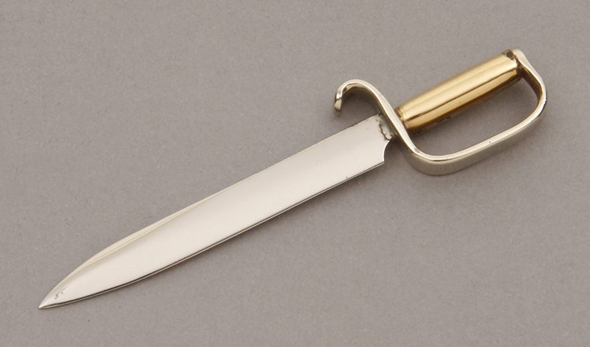 Unknown Maker Confederate D Guard Bowie with Brass Handle handle material - Obverse Side - Item #KLC10400