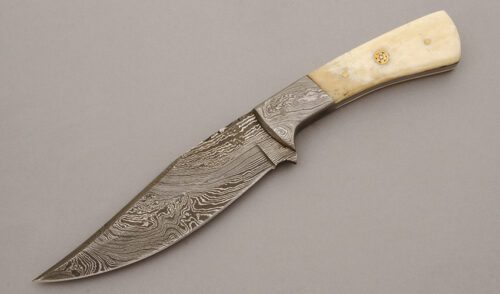 Titan International Fighter with Smooth White Bone Scales handle material - Obverse Side - Item #KLC10440