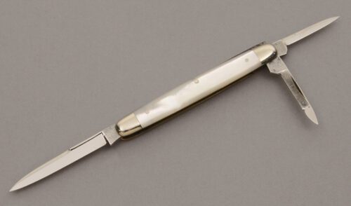 Walden Knife Company Whittler Pen Knife with Mother of Pearl Scales handle material - Obverse Side - Item #KLC10450