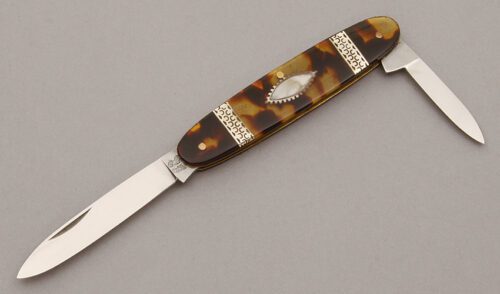 Fight'n Rooster 2 Blade Gents Pocket Knife with Tortise Celluloid Scales handle material - Obverse Side - Item #KLC10612