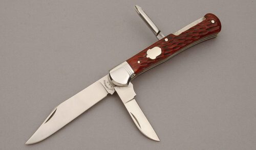 Cattaraugus FH-3 Folding Hunter with Red-Brown Jigged Bone Scales handle material - Obverse Side - Item #KLC10662