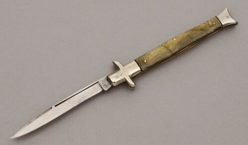 W.H. Morley & Sons Fishtail Jack with Green Pearl Celluloid Scales handle material - Obverse Side - Item #KLC10751