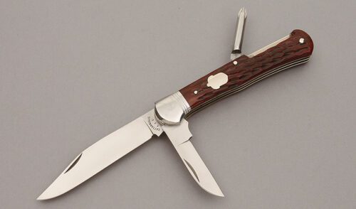 Cattaraugus Cutlery KCC FH-3 Folding Hunter with Brown Jigged Bone Scales handle material - Obverse Side - Item #KLC10854