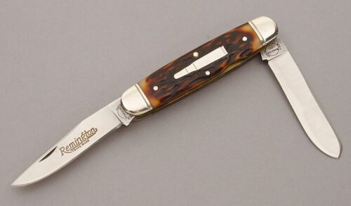 Remington Knives R4466 Bullet Muskrat with Jigged Delrin Scales handle material - Obverse Side - Item #KLC10888