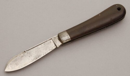 J. Russell & Co. Swayback Folder with Ebony Wood Handle Scales handle material - Obverse Side - Item #KLC10974