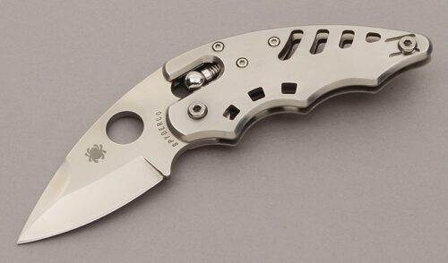 Spyderco Knives C98P Poliwog with Stainless Steel Frame handle material - Obverse Side - Item #KLC11052