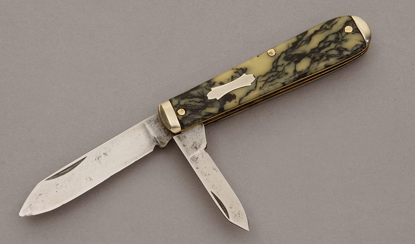 Corning Knife Co. Two Blade Jack with Black & Yellow Celluloid handle material - Obverse Side - Item #KLC11190