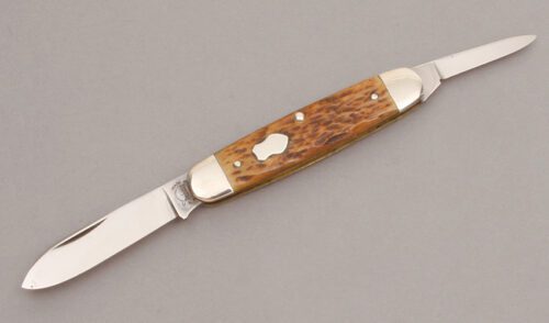 Remington Knives R3443 Senator with Brown Jigged Bone Scales handle material - Obverse Side - Item #KLC11230