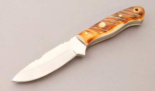 Unknown Maker Hunter with Smooth Burnt Bone Scales handle material - Obverse Side - Item #KLC11266