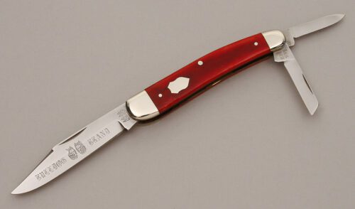 Bulldog Knives Whittler with Smooth Red Bone Scales handle material - Obverse Side - Item #KLC11363