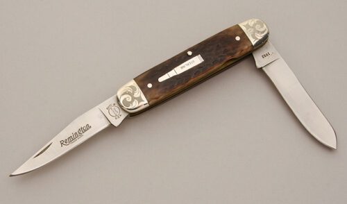 Remington Knives R4356 Bush Pilot Bullet Knife with Brown Jigged Bone Scales handle material - Obverse Side - Item #KLC11390