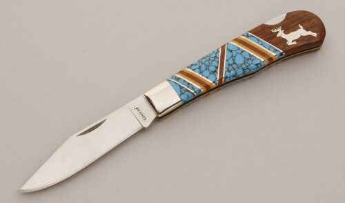 United Cutlery/Yellowhorse Wildlife Series Deer Lockback with Ironwood & Turquoise Scales handle material - Obverse Side - Item #KLC11480
