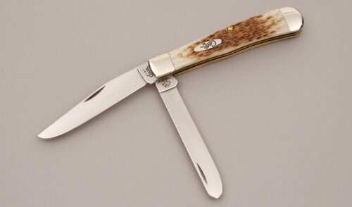 Case Cutlery 6254 Trapper with Coffee Jigged Bone Scales handle material - Obverse Side - Item #KLC11727