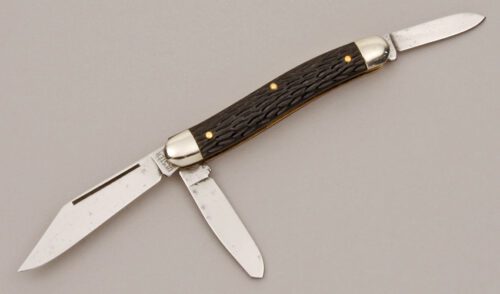 Ulster Knives Stockman with Dark Brown Jigged Bone Scales handle material - Obverse Side - Item #KLC11760