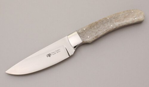Tinus Beukes Hunter with Giraffe Bone Scales handle material - Obverse Side - Item #KLC11875