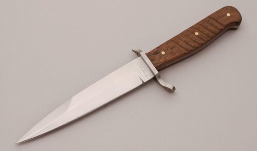 Boker Knives 121918 WWI Trench Knife with Milled Rosewood Handle Scales handle material - Obverse Side - Item #KLC12021
