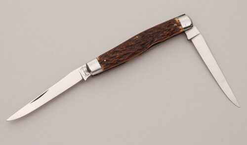 Remington Knives Muskrat with Brown Jigged Bone Scales handle material - Obverse Side - Item #KLC12101